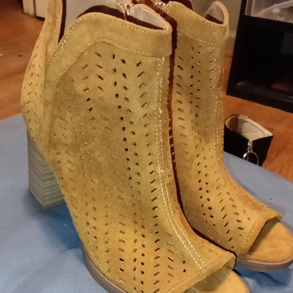 Perforated Tan Peep-Toe Ankle Boots